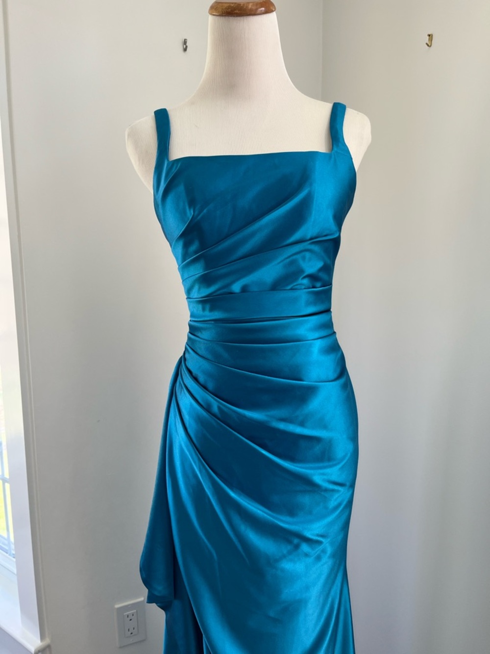 NWT | Stacees | Ink Blue Square Neckline Ruched Prom Dress w/Side Cascading Slit - Picture 4 of 5